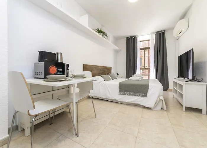 Classy IV - Ferga Suites