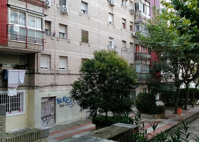 Rent 3